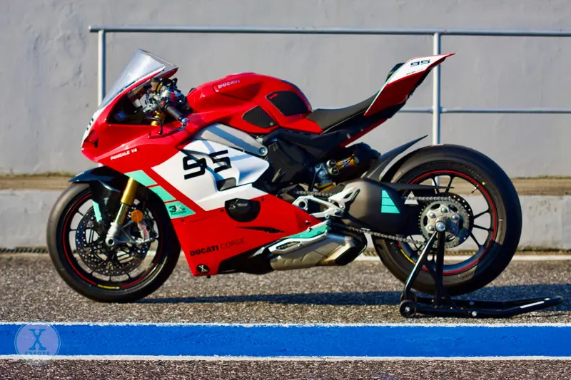 Expose Designs Gallery Image 61